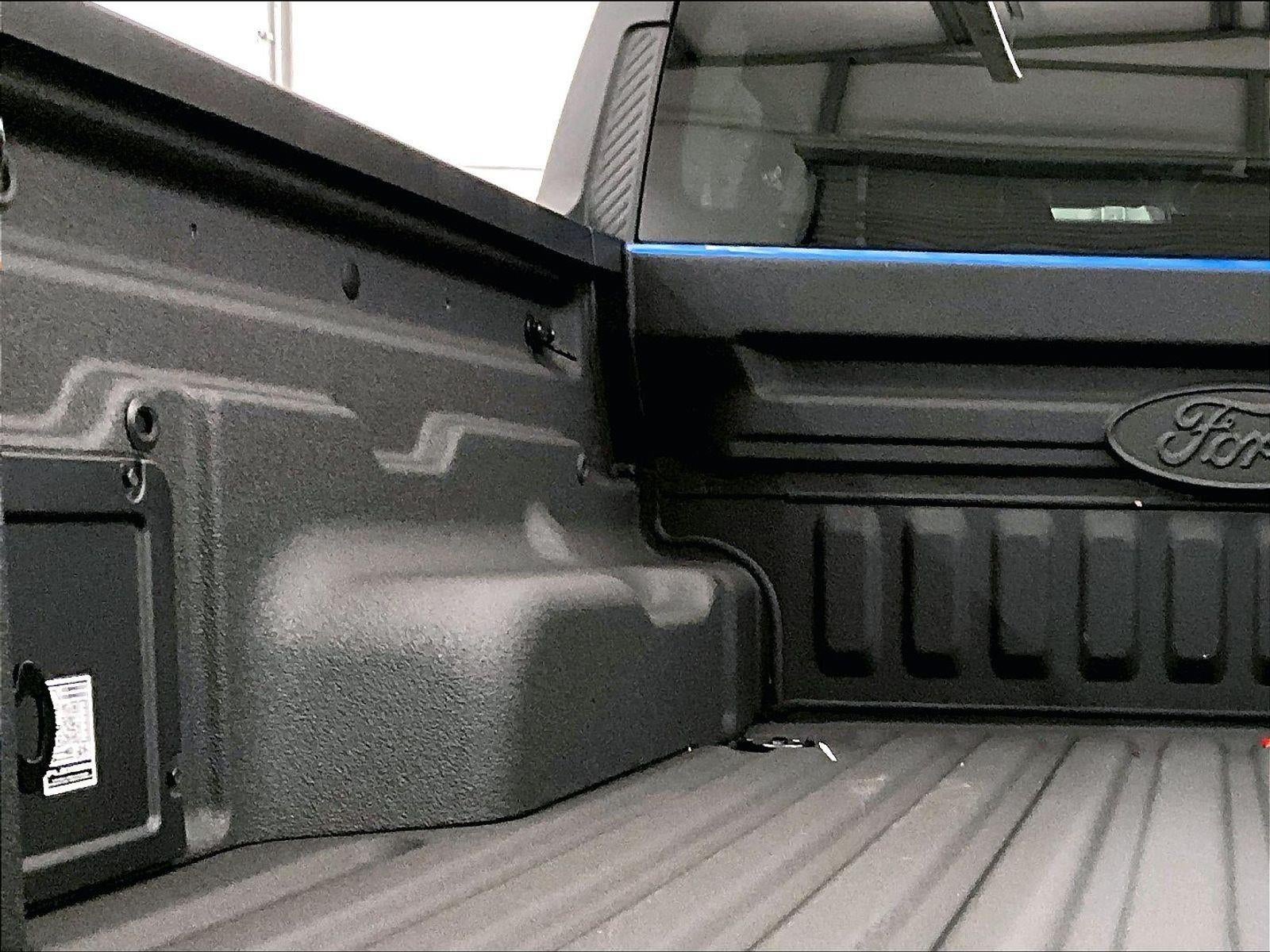 2025 Ford Maverick Lobo Standard