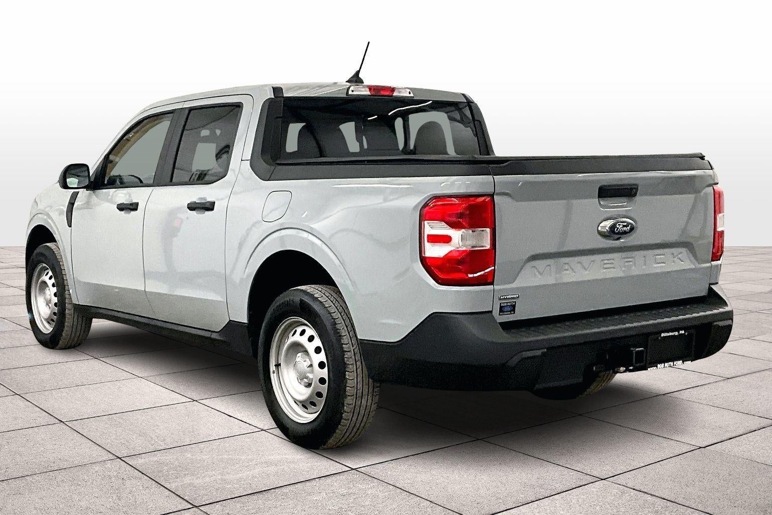 2023 Ford Maverick XL