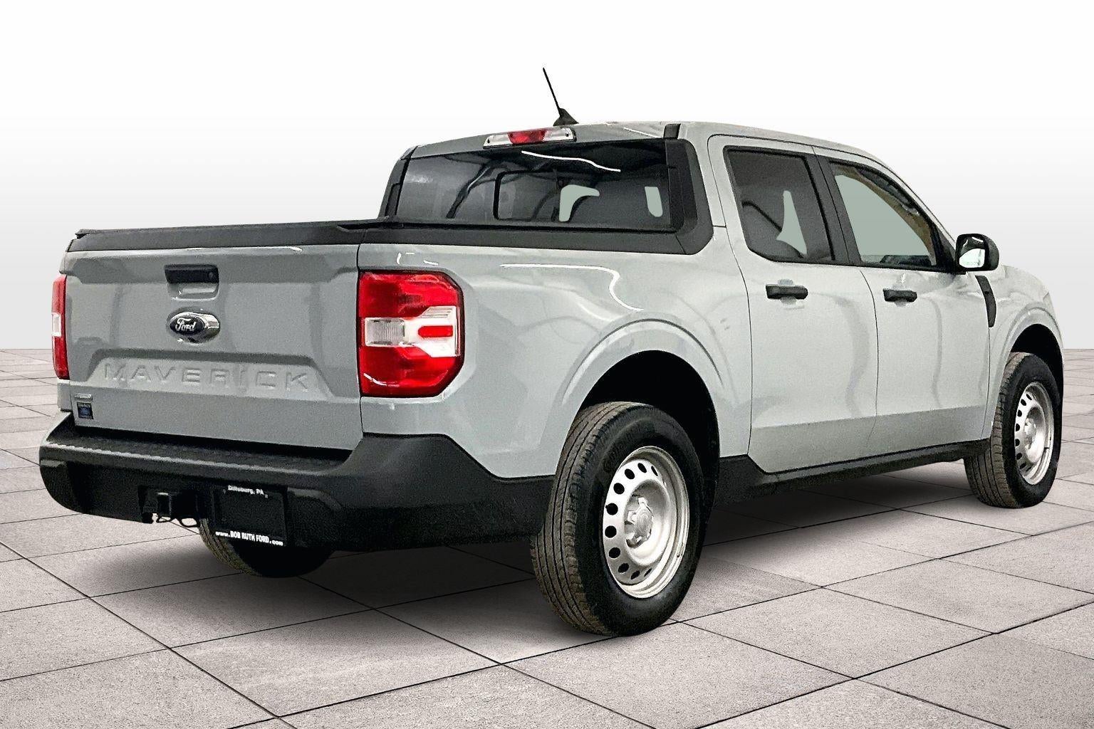 2023 Ford Maverick XL