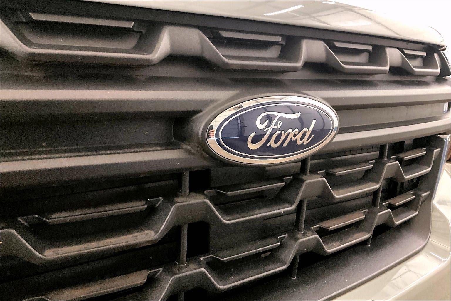 2023 Ford Maverick XL