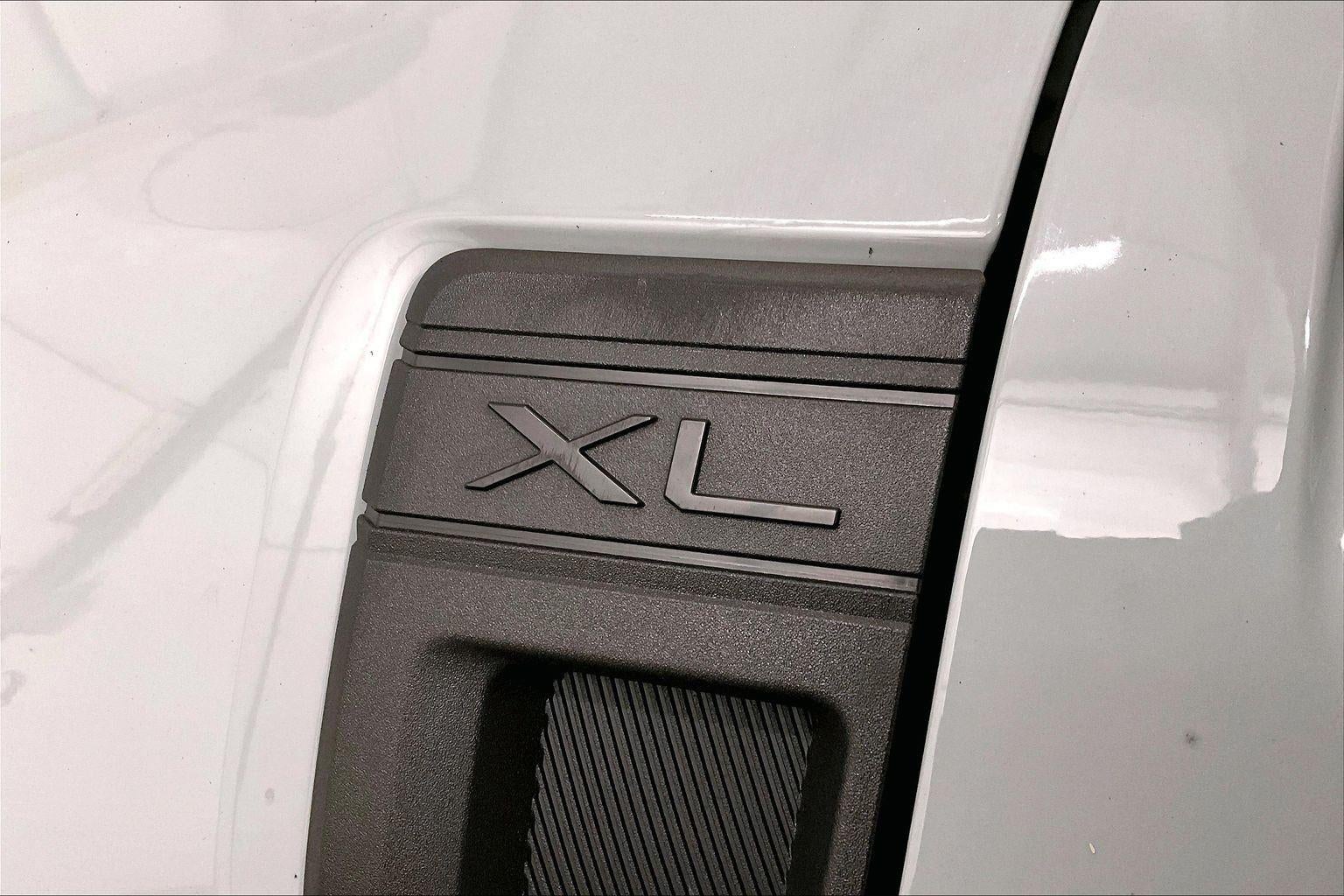 2023 Ford Maverick XL