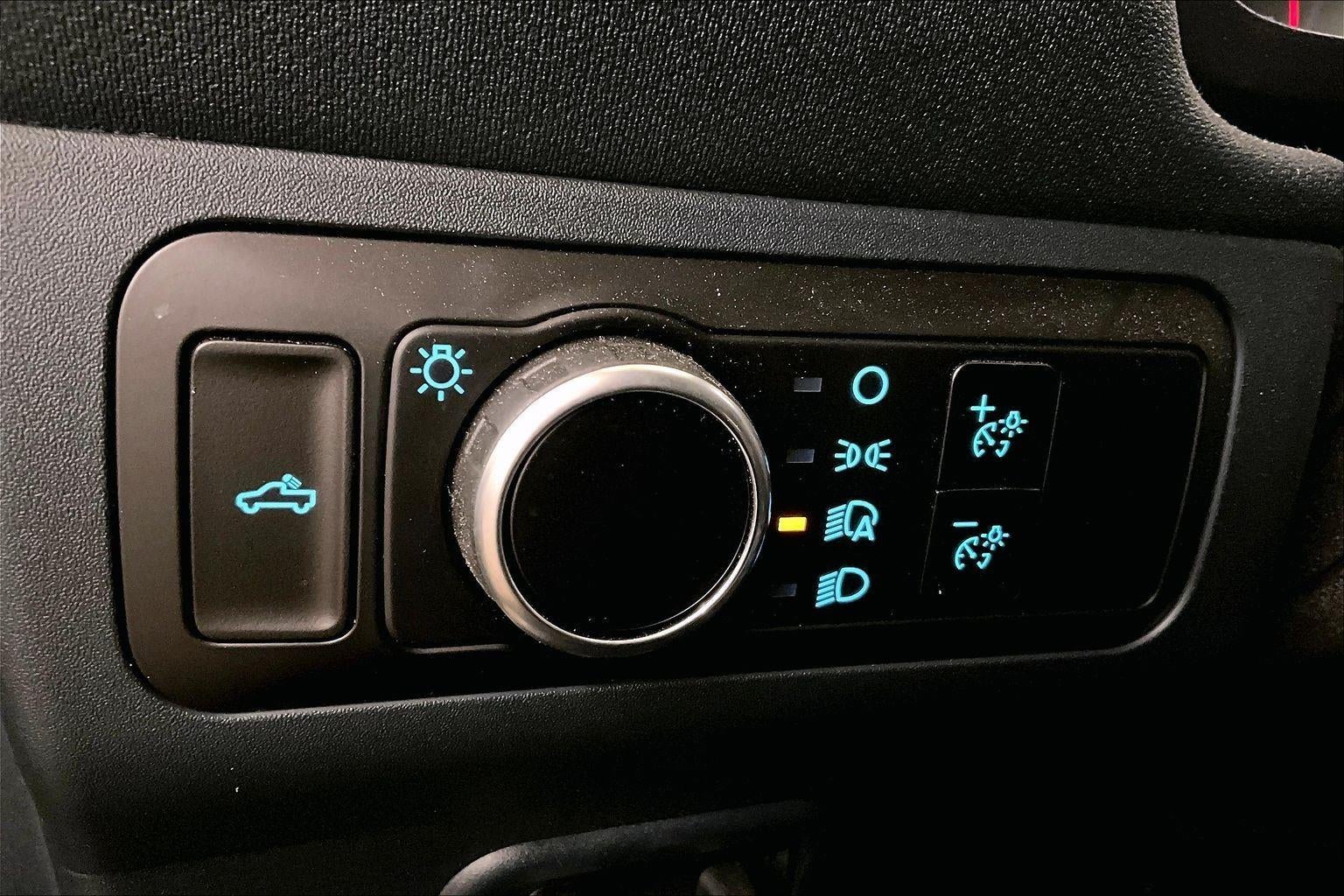 2023 Ford Maverick XL