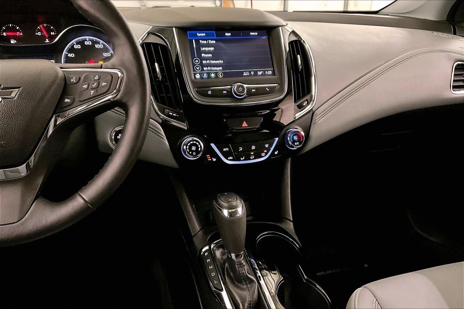 2019 Chevrolet Cruze Premier