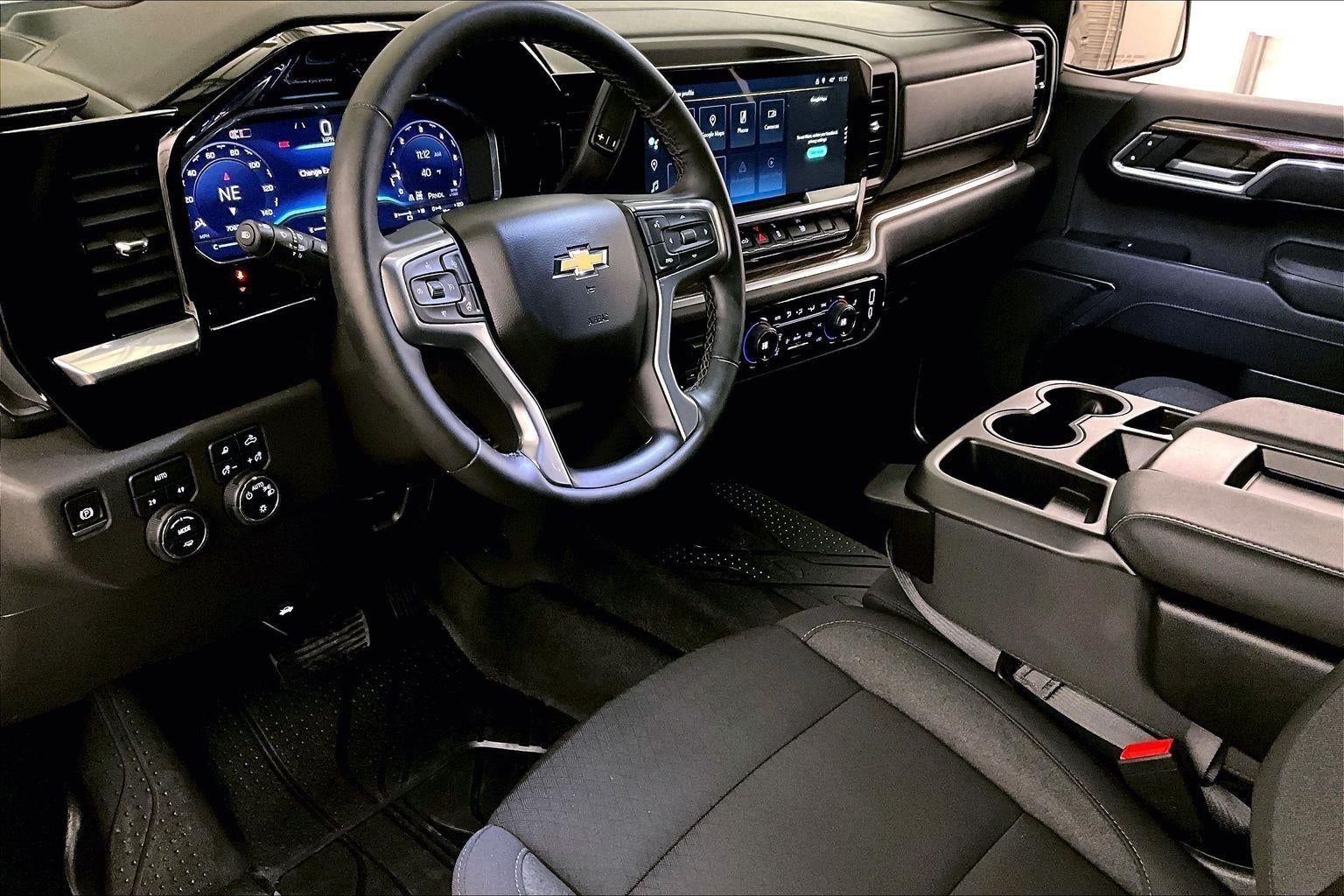 2025 Chevrolet Silverado 1500 LT