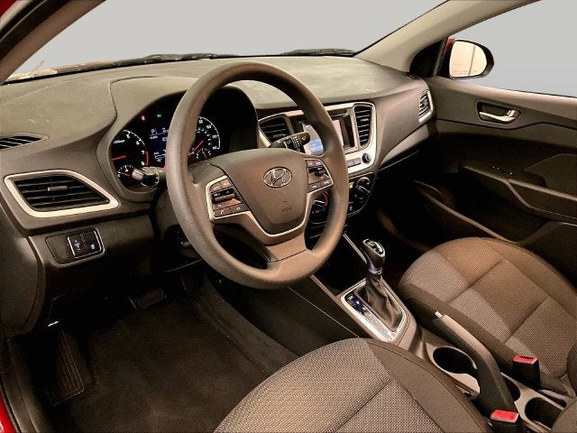 2022 Hyundai Accent SE