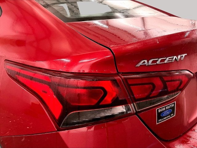 2022 Hyundai Accent SE