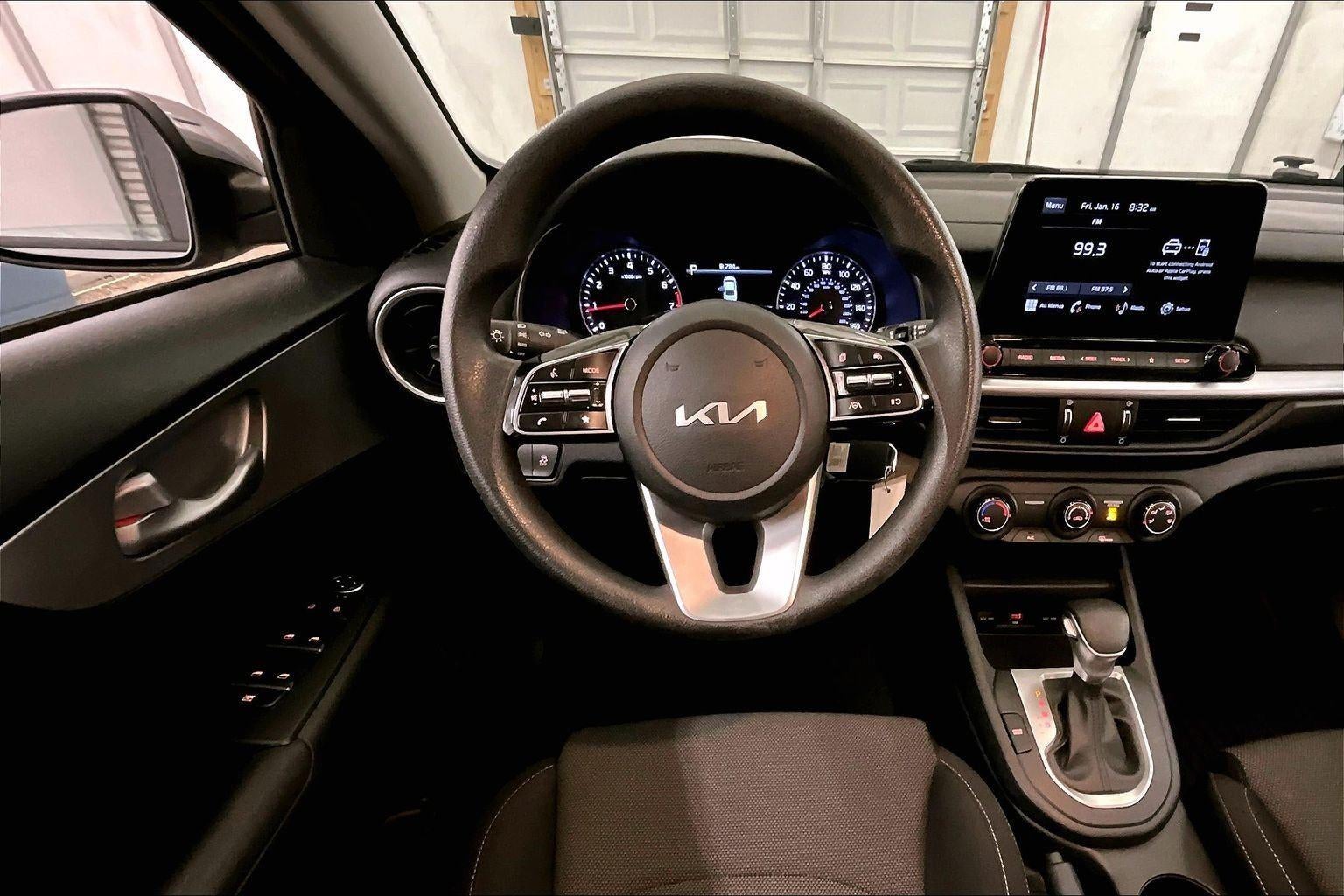 2023 Kia Forte LXS