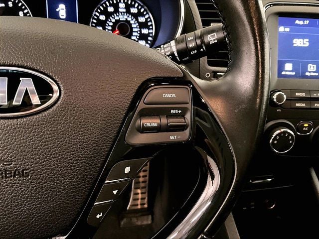 2017 Kia Forte5 SX