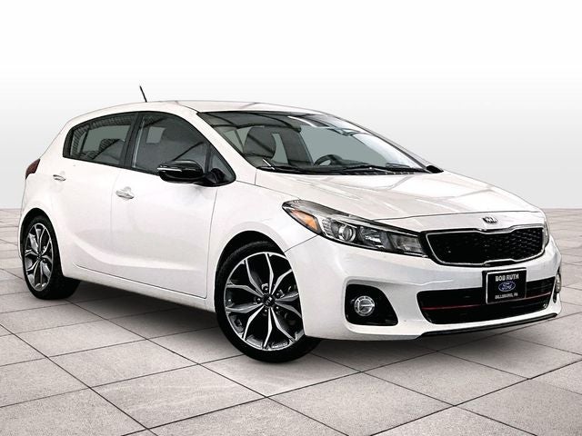 2017 Kia Forte5 SX