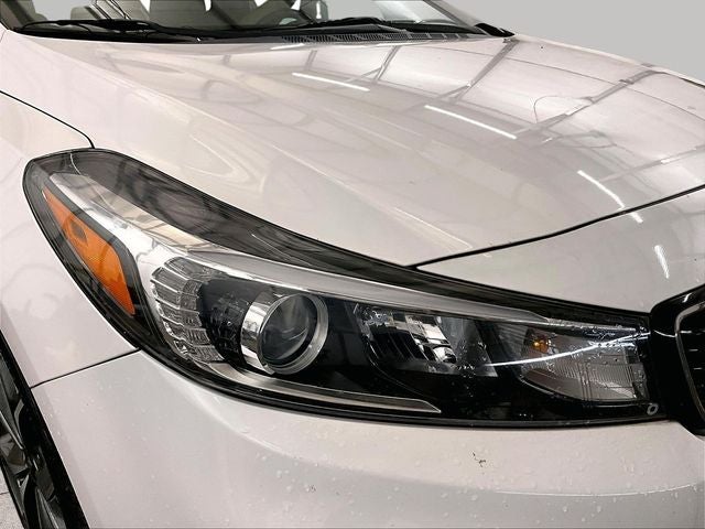 2017 Kia Forte5 SX