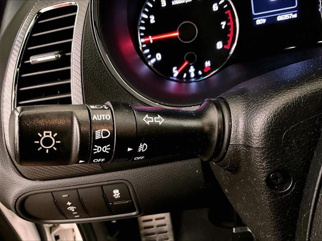 2017 Kia Forte5 SX