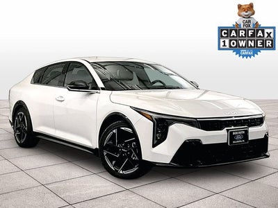 2025 Kia K4 GT-Line