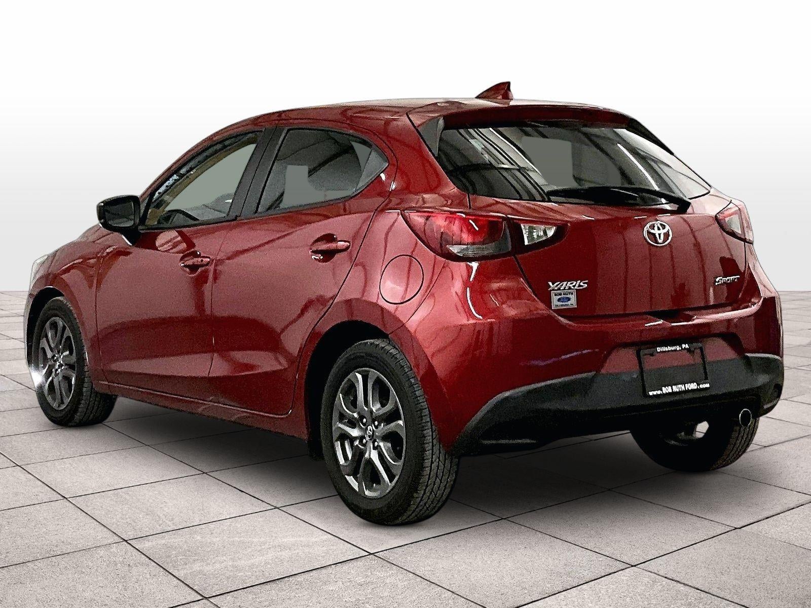 2020 Toyota Yaris Hatchback LE