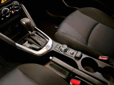 2020 Toyota Yaris Hatchback LE