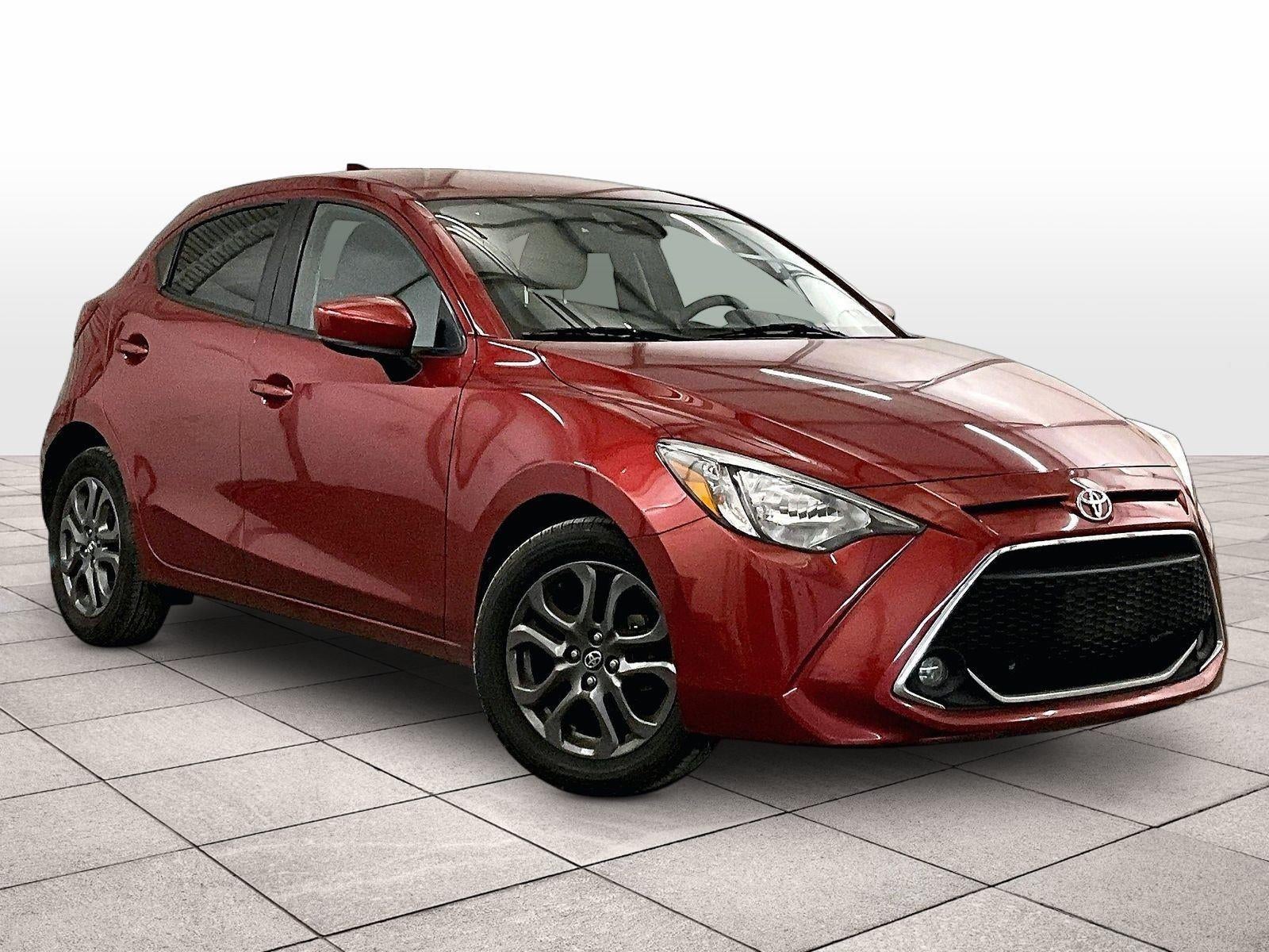 2020 Toyota Yaris Hatchback LE
