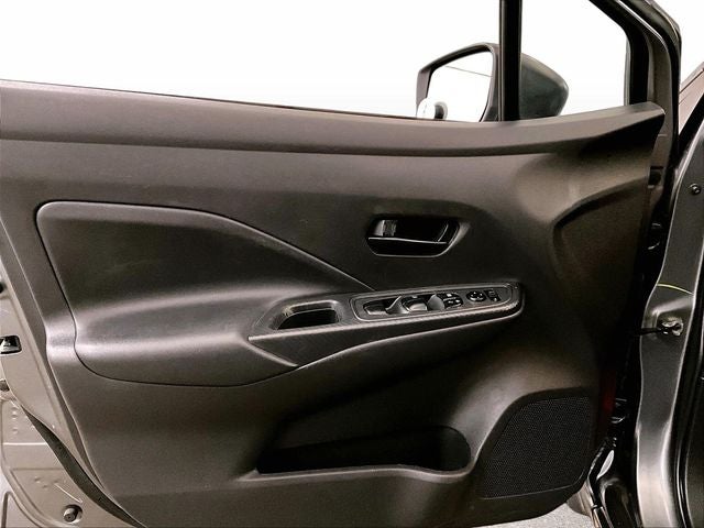 2023 Nissan Versa 1.6 S