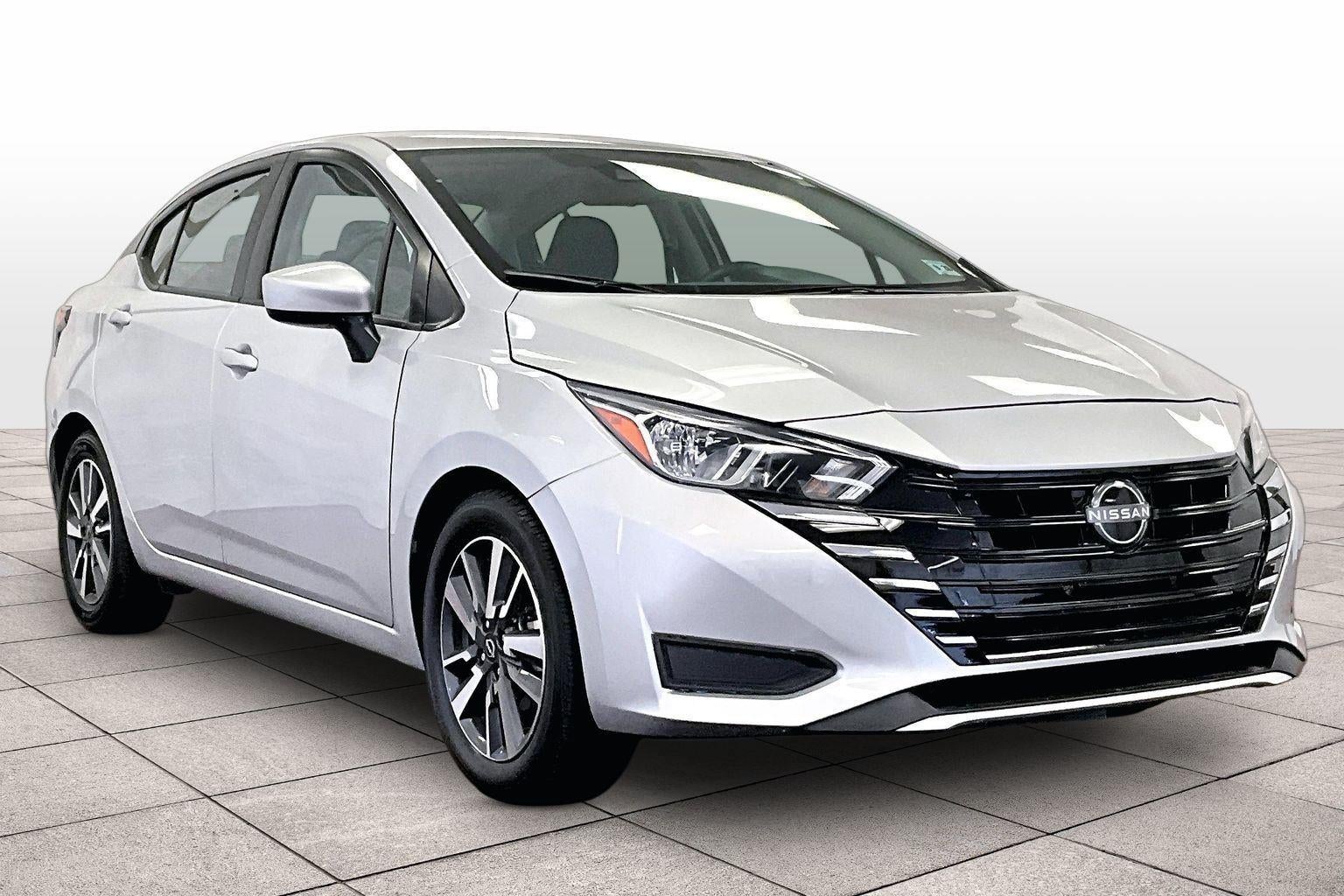 2023 Nissan Versa SV