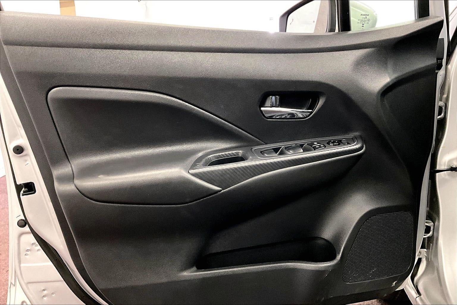 2023 Nissan Versa SV