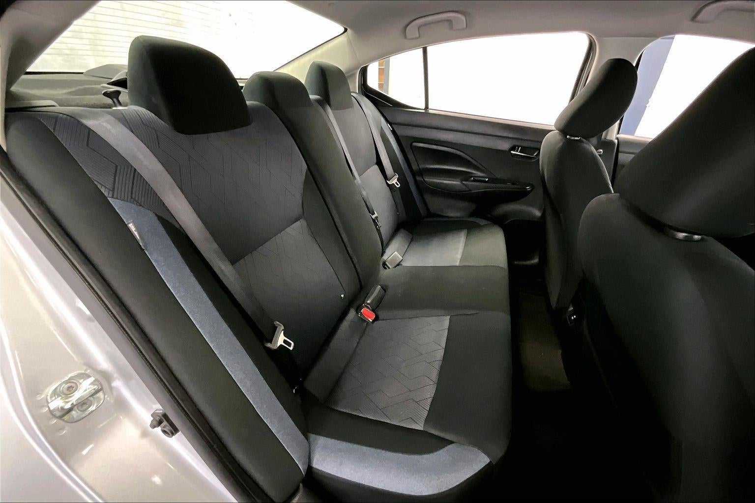 2023 Nissan Versa SV