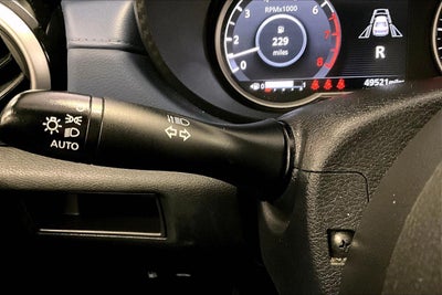 2023 Nissan Versa SV