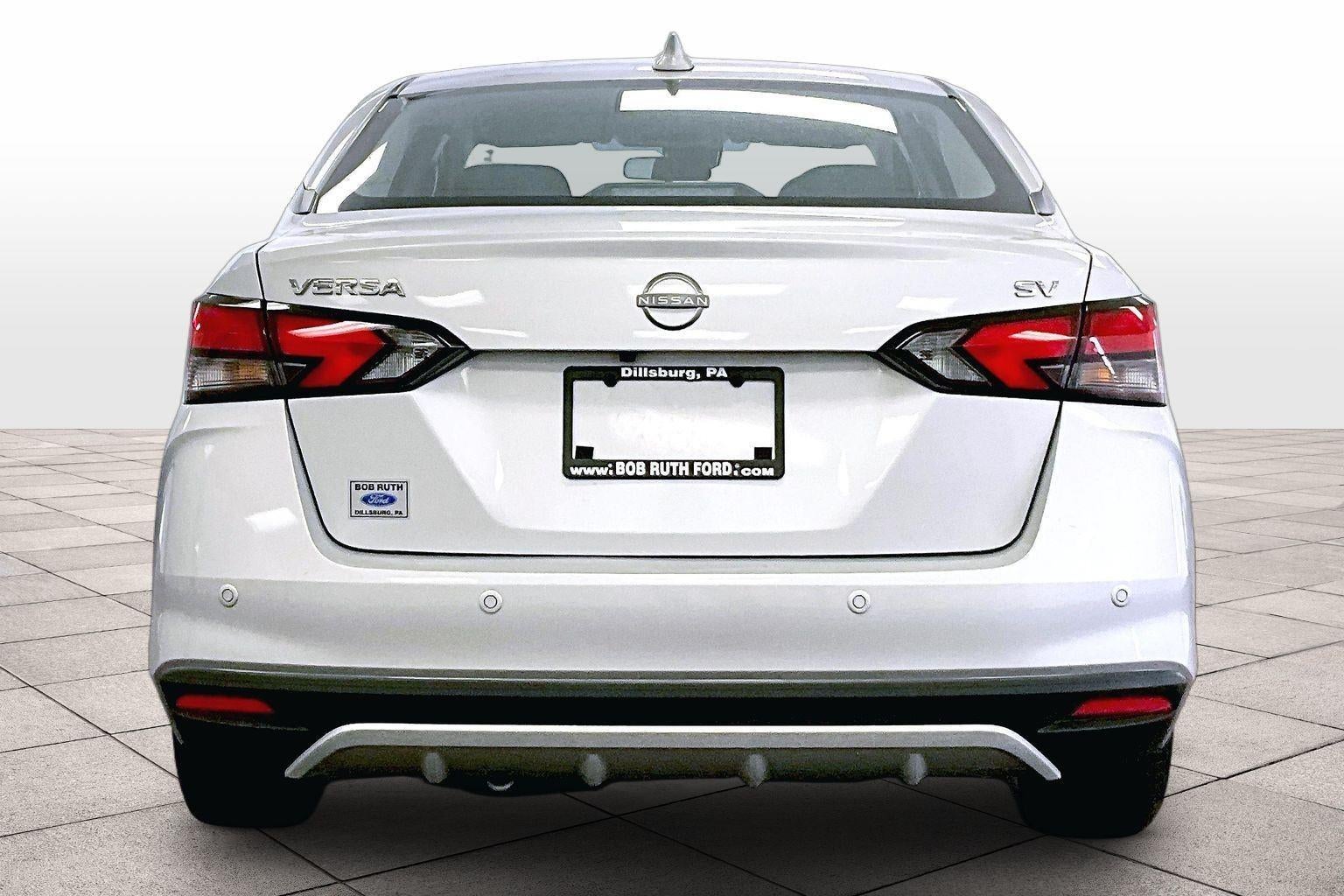 2023 Nissan Versa SV