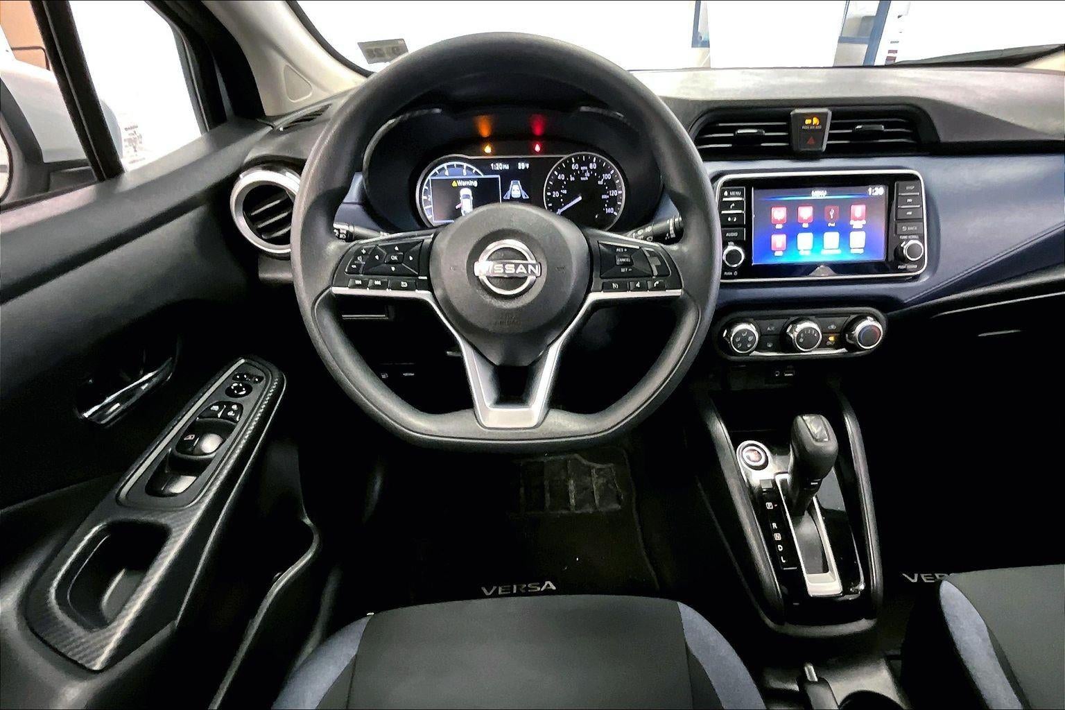 2023 Nissan Versa SV