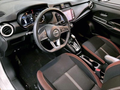 2023 Nissan Versa SR