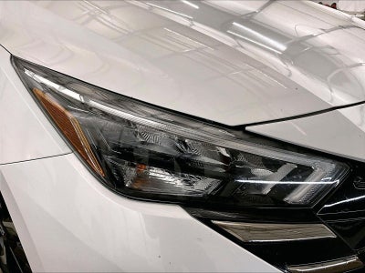 2023 Nissan Versa SR