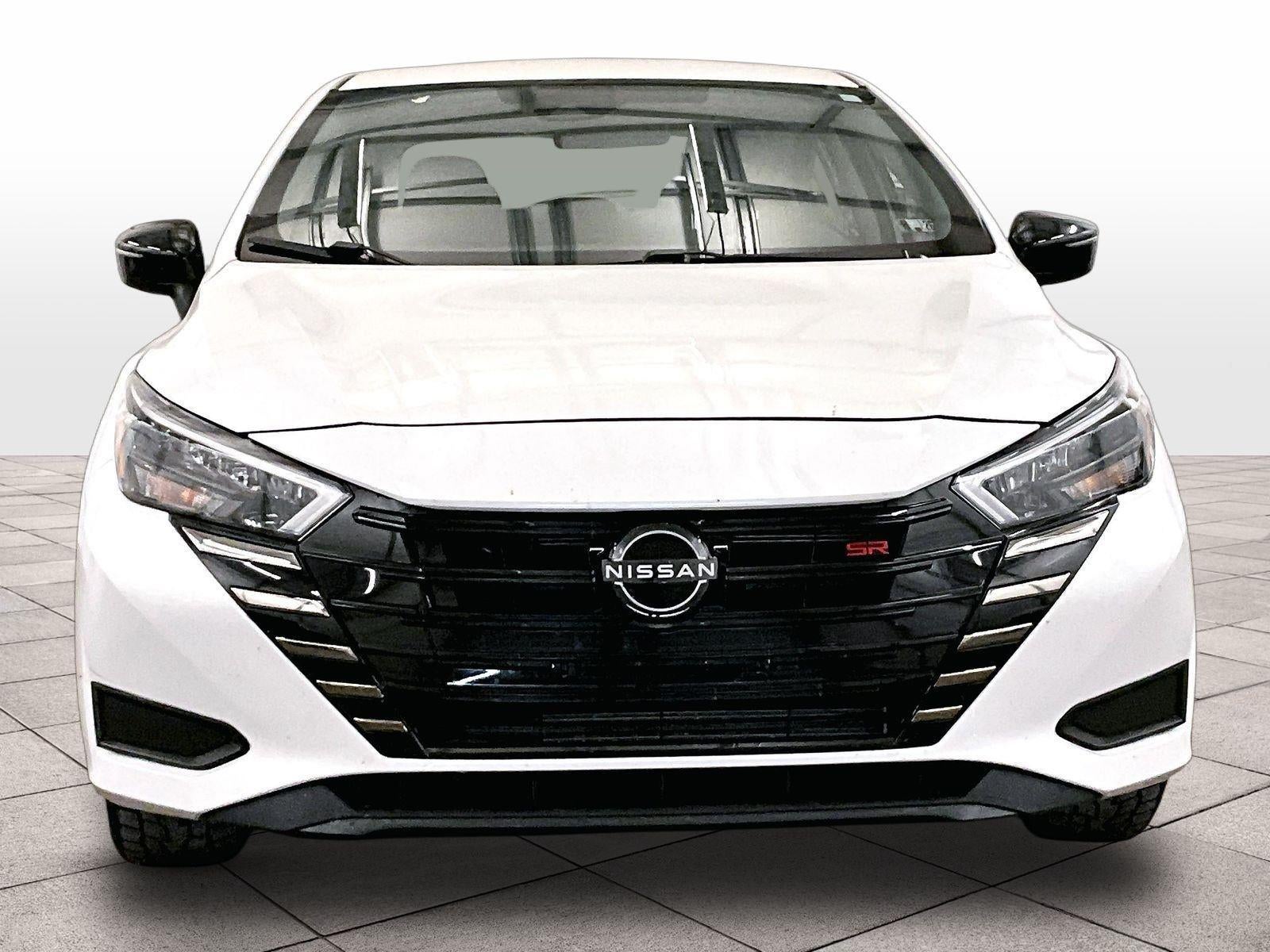 2023 Nissan Versa SR