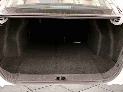 2023 Nissan Versa SR