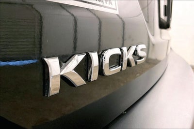 2019 Nissan Kicks SR