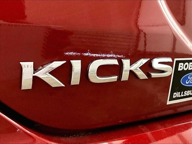 2023 Nissan Kicks SV