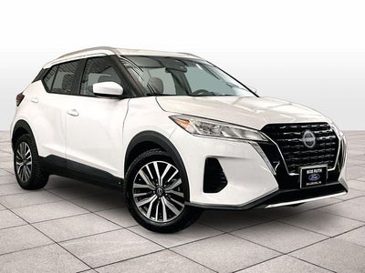 2022 Nissan Kicks SV
