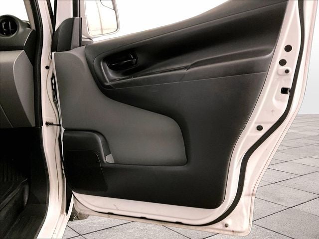 2020 Nissan NV200 SV
