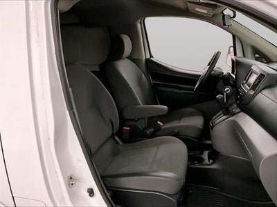 2020 Nissan NV200 SV