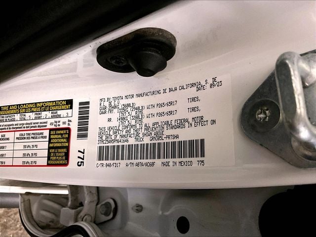 2023 Toyota Tacoma TRD Sport V6