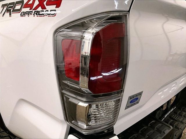2022 Toyota Tacoma TRD Off-Road V6