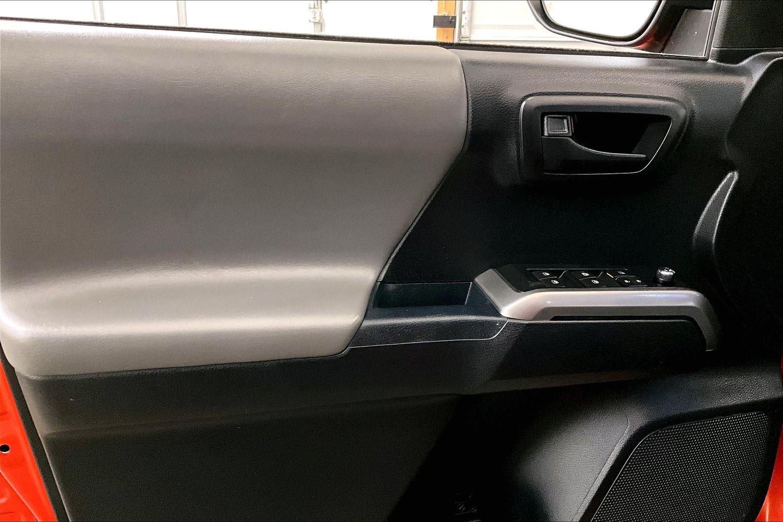 2018 Toyota Tacoma SR5