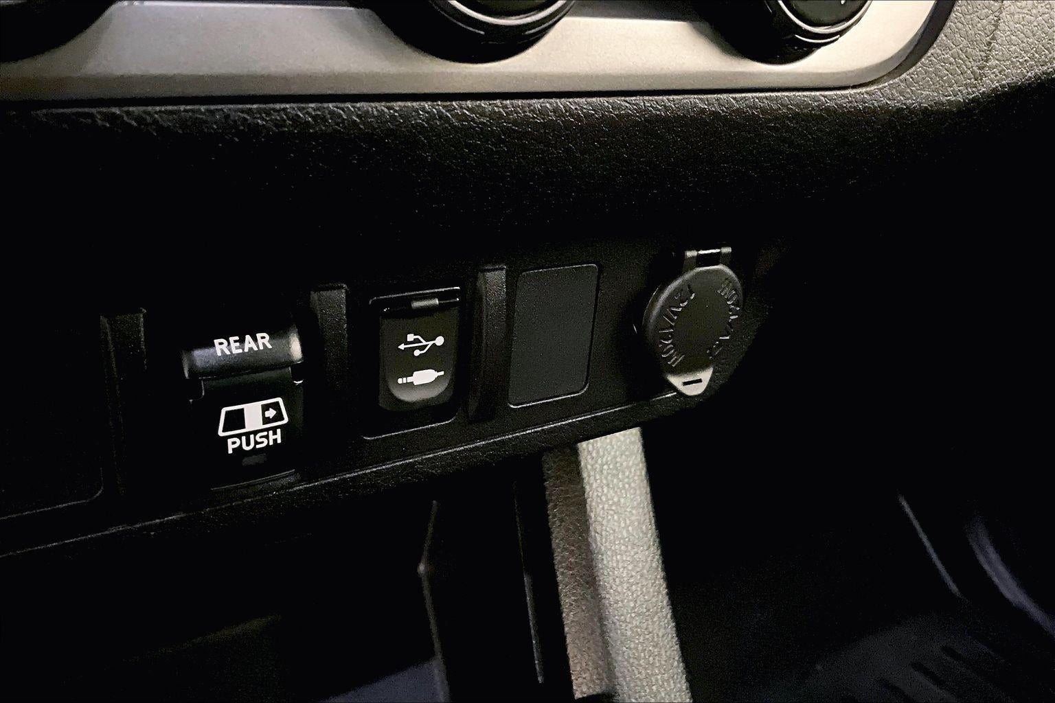 2018 Toyota Tacoma SR5