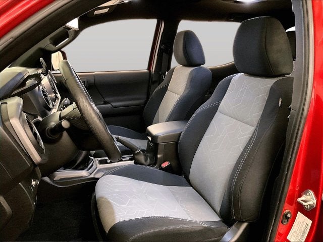 2022 Toyota Tacoma TRD Off-Road V6