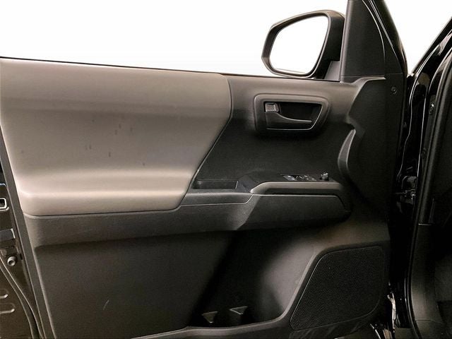 2021 Toyota Tacoma SR V6