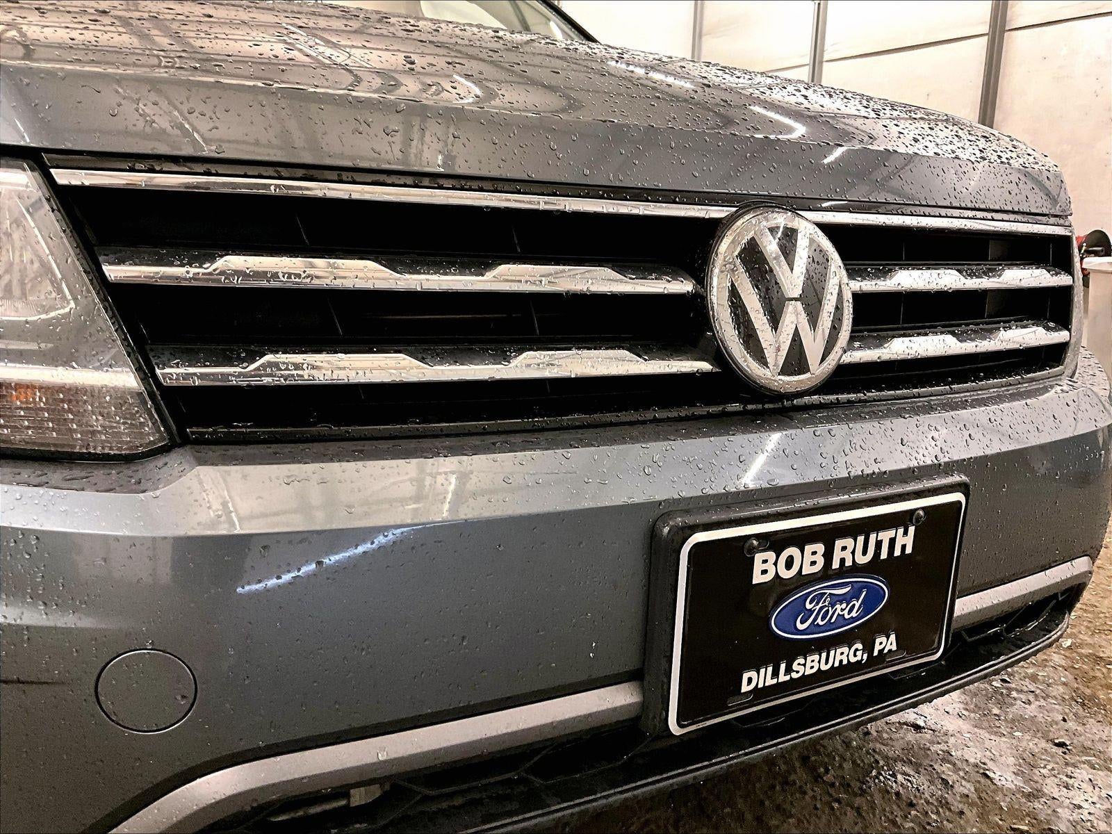 2018 Volkswagen Tiguan SE