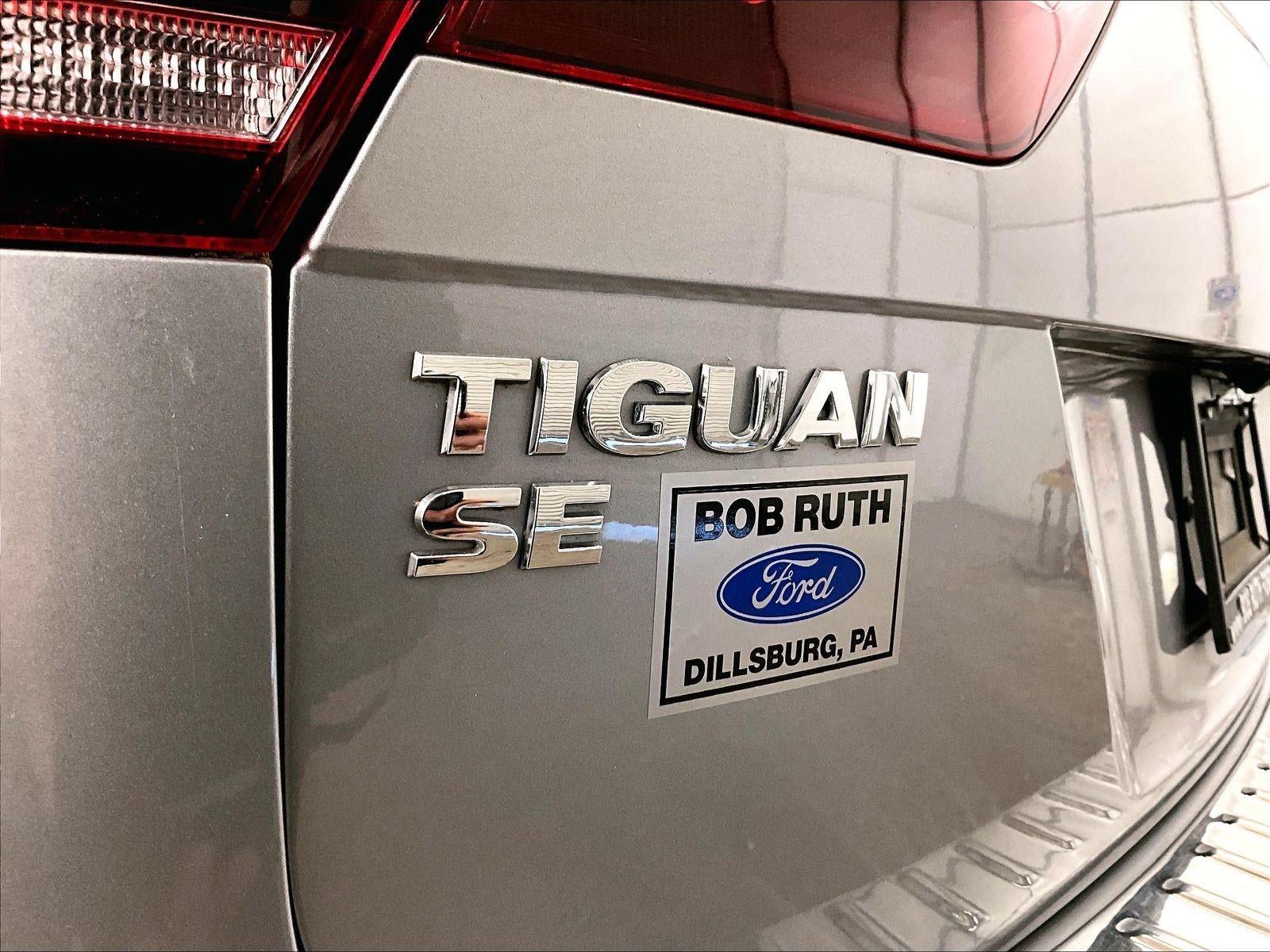 2021 Volkswagen Tiguan SE R-Line Black