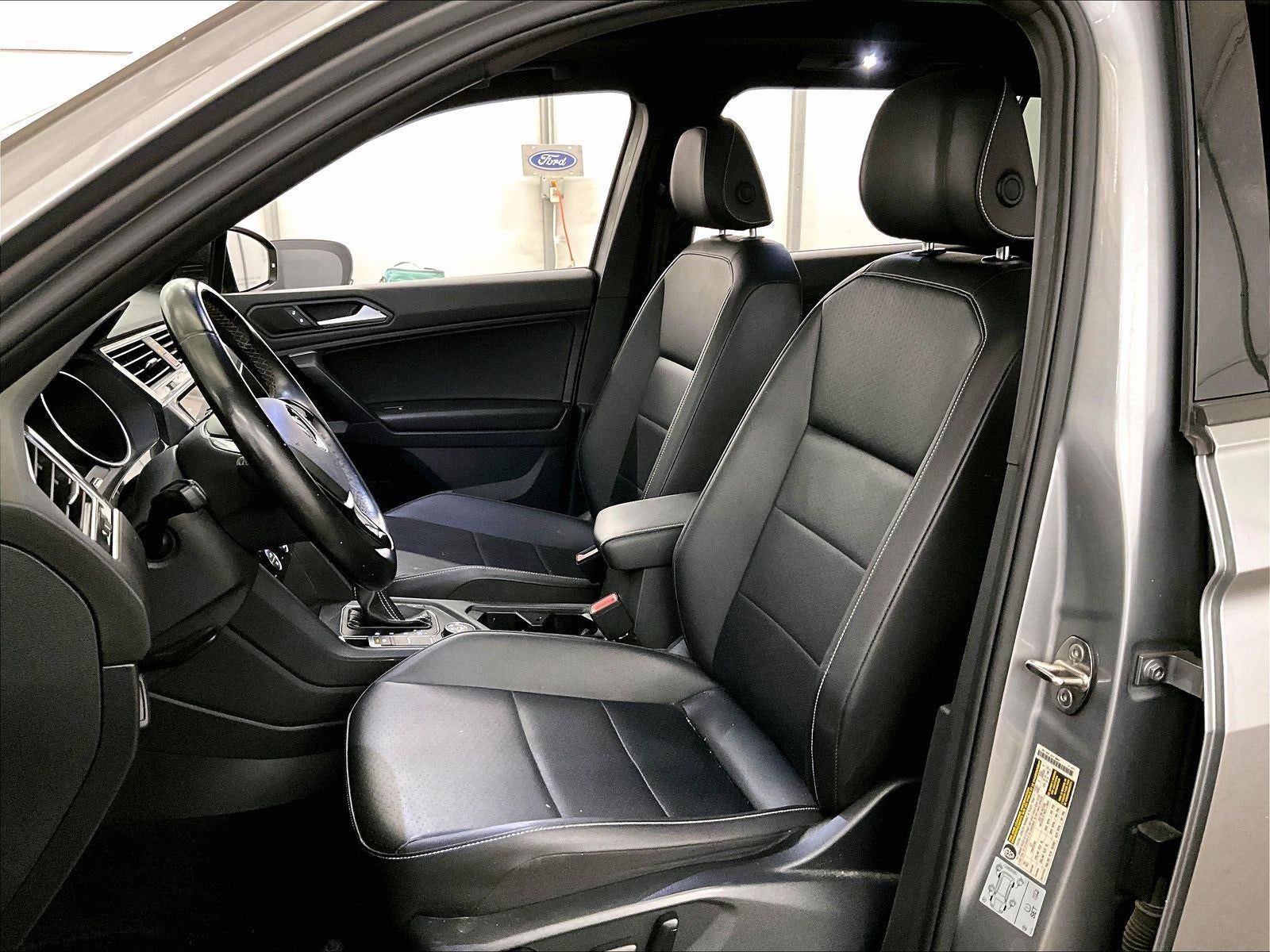 2021 Volkswagen Tiguan SE R-Line Black