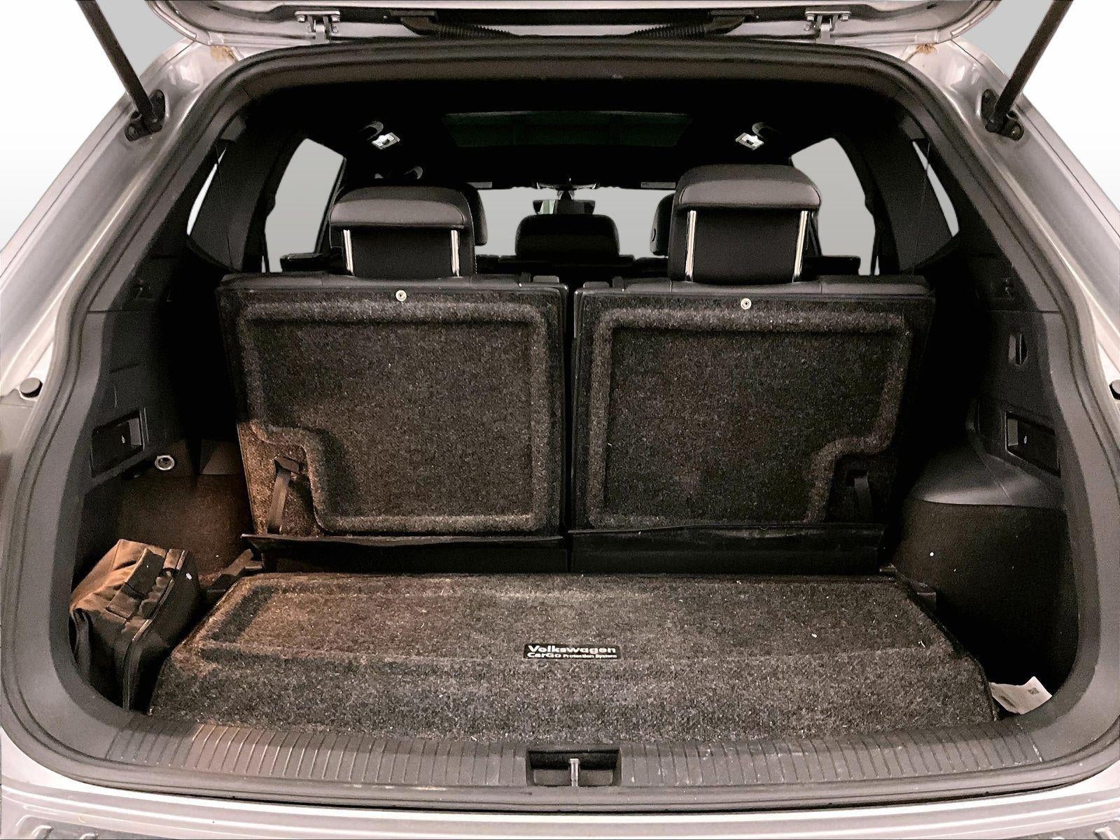 2021 Volkswagen Tiguan SE R-Line Black