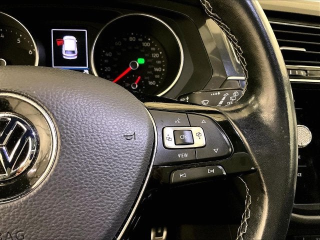 2021 Volkswagen Tiguan 2.0T SE R-Line Black