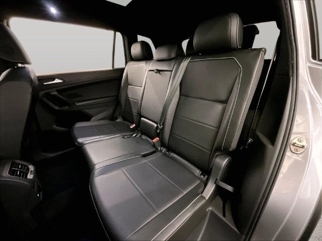2021 Volkswagen Tiguan 2.0T SE R-Line Black