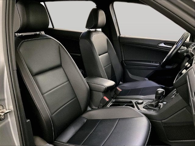 2021 Volkswagen Tiguan 2.0T SE R-Line Black
