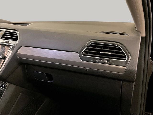 2020 Volkswagen Tiguan 2.0T SEL 4Motion