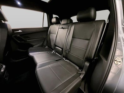 2019 Volkswagen Tiguan 2.0T SEL R-Line 4Motion
